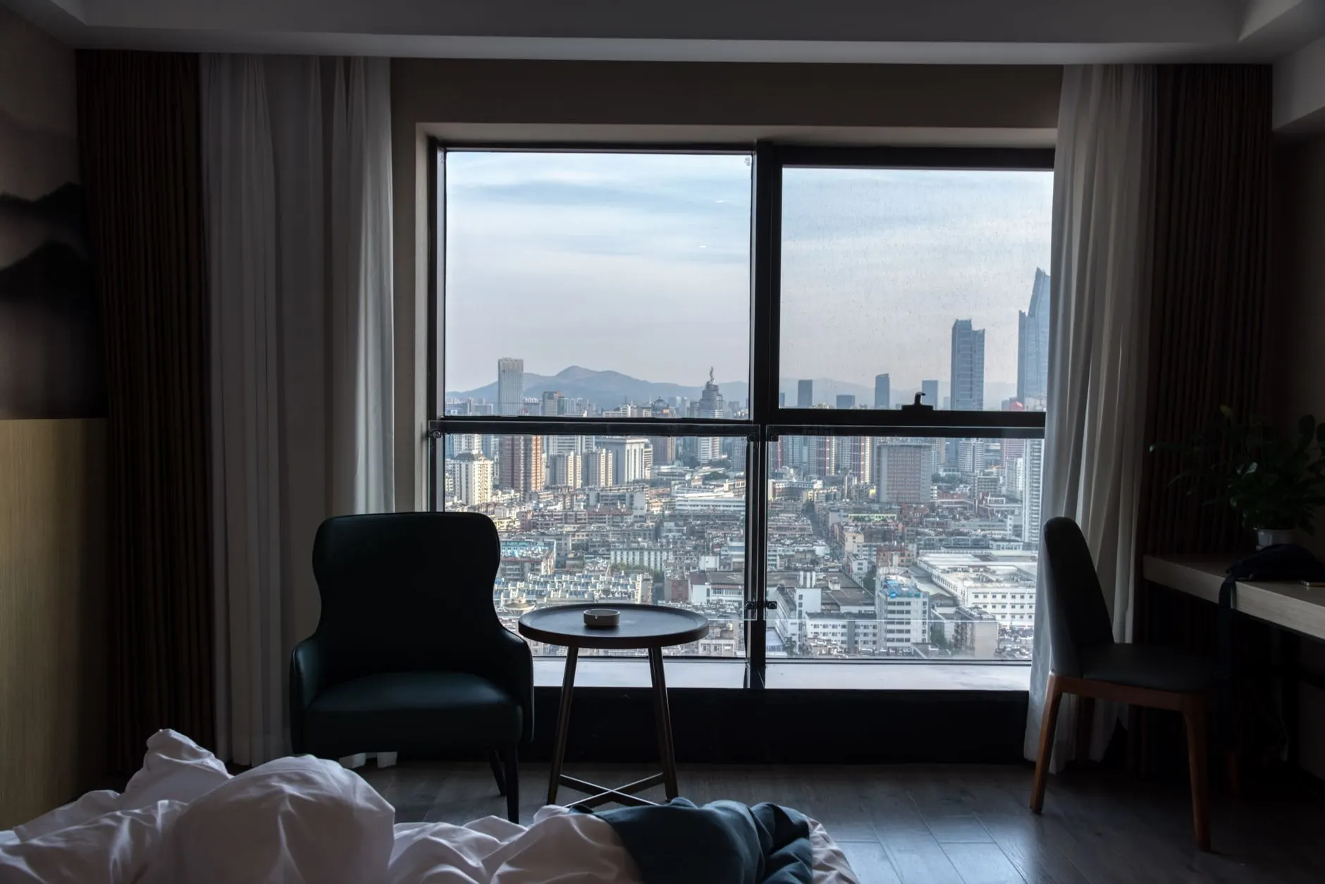 综合布线面板安装常见问题与标准化解决方案