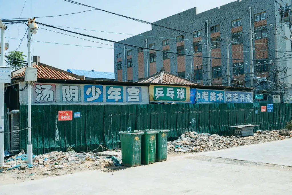 超五类与六类网线在配线架中的应用对比及性能解析